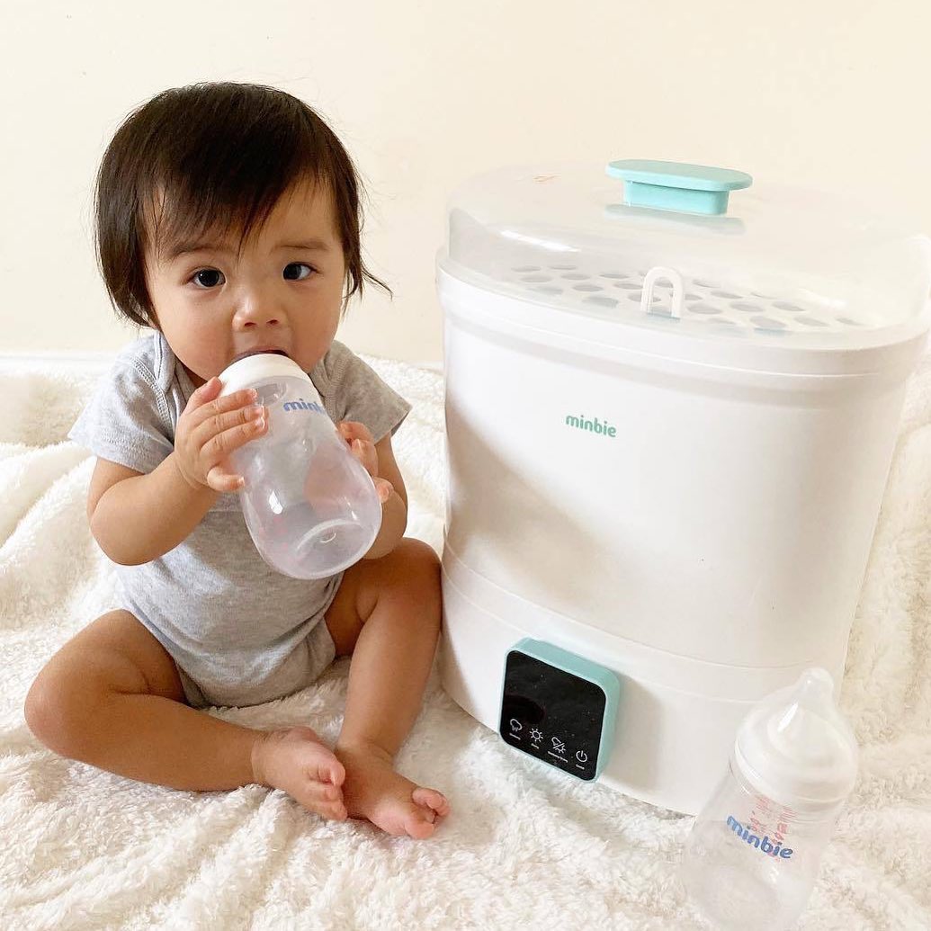 The top 4 ways to sterilize your baby's bottles